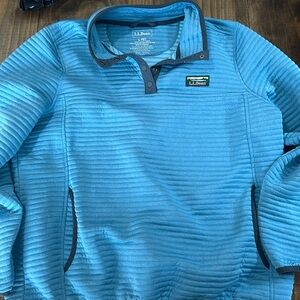 LL Bean pullover